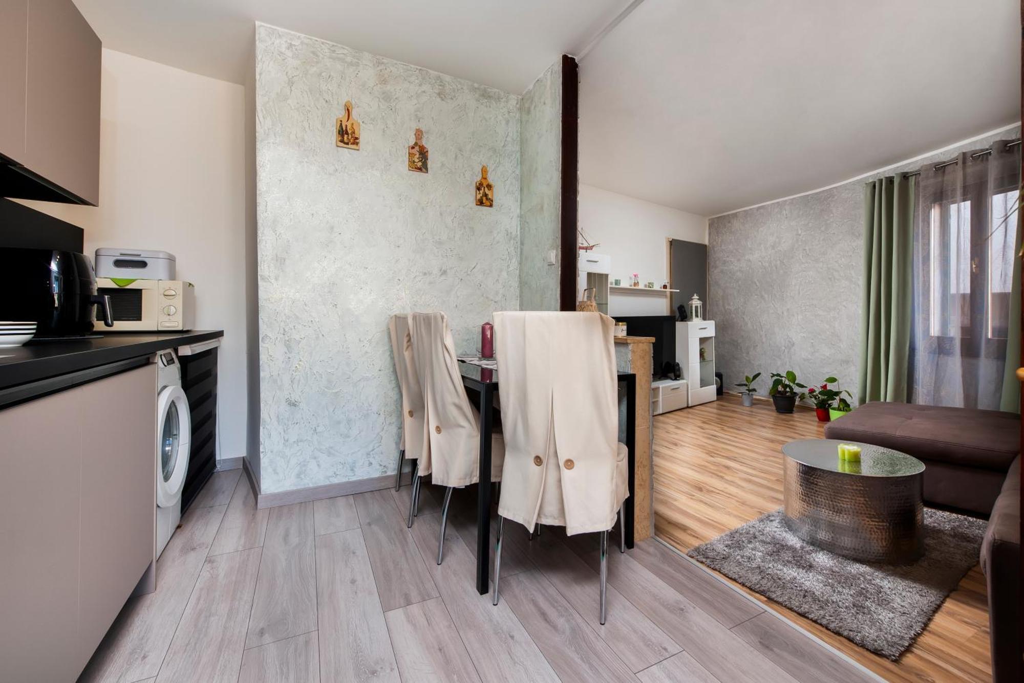 1900 Apartman *